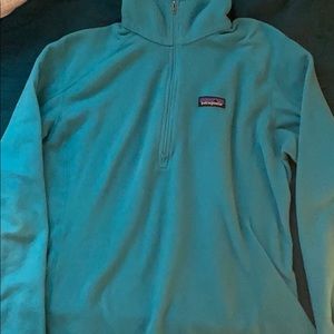 Patagonia fleece top